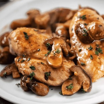Pollo al Champiñón con Pure de Berenjenas